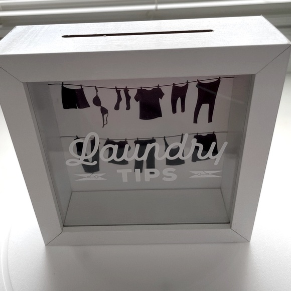 Laundry tips/Money Box - Picture 6 of 7